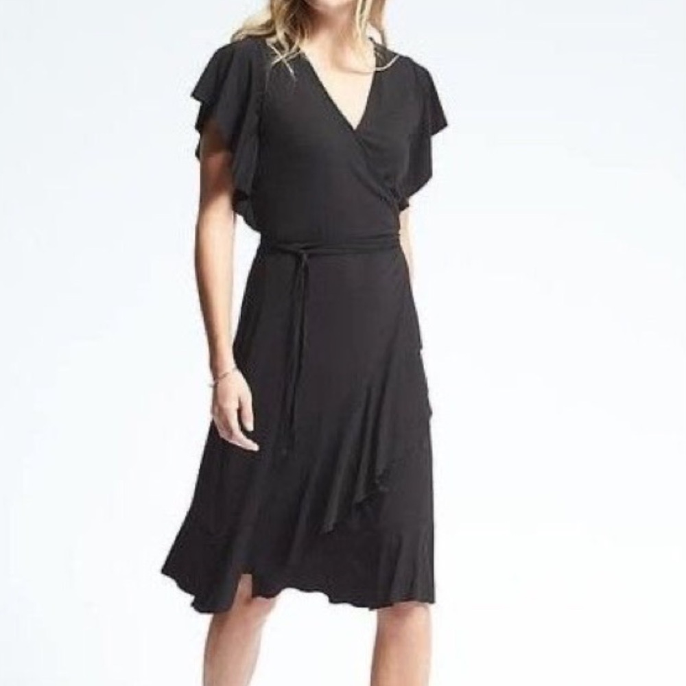 Banana Republic Women's XS Black flounce sleeve wrap dress